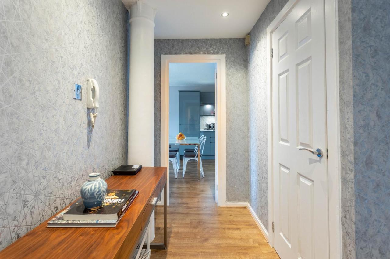 Stunning 2 Bed Merchant City Apartment With Residents Parking Glasgow Luaran gambar